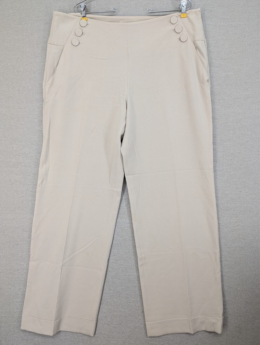 Cato Woman Pants Size 18 Stretch Tan -0226E158